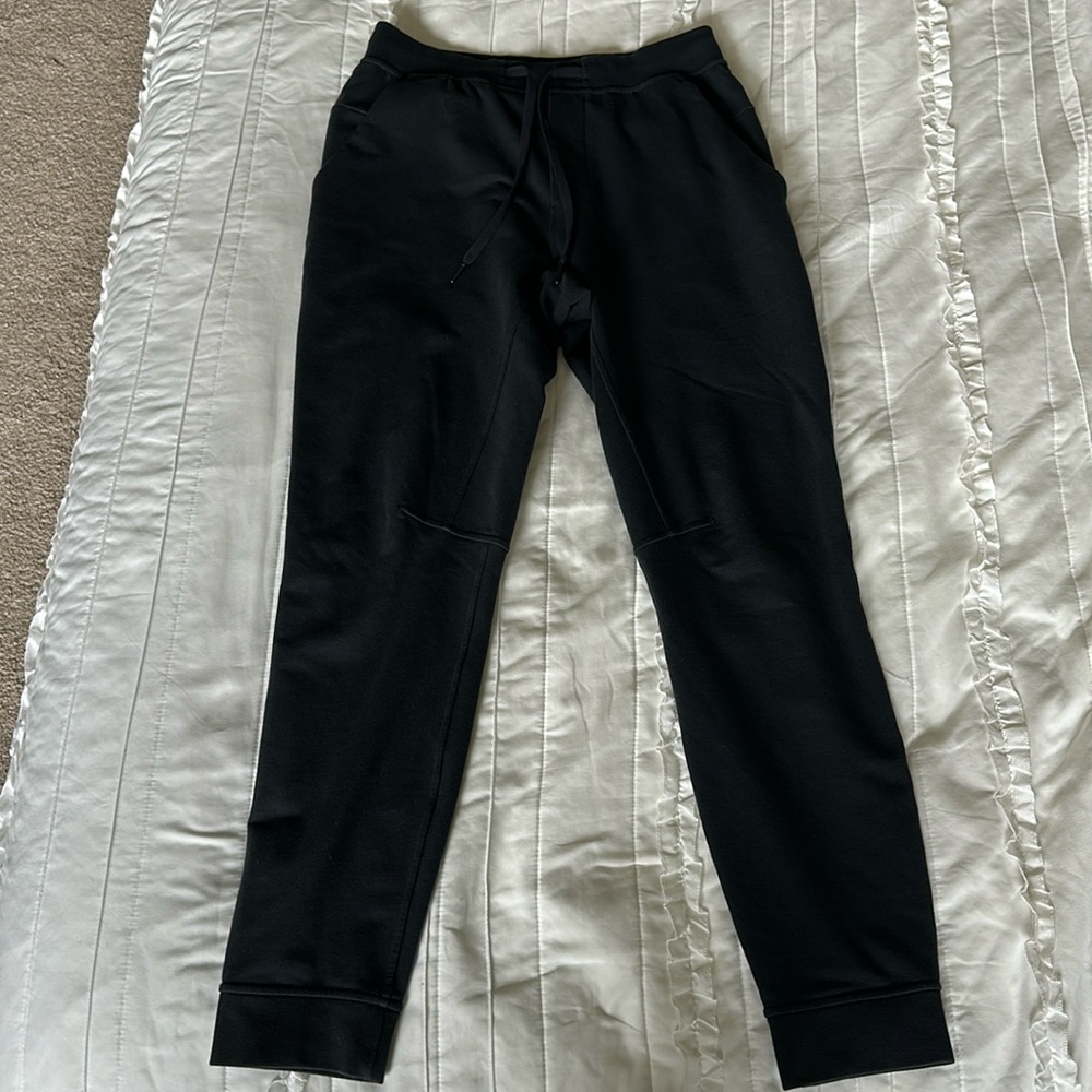 Lululemon size small city sweat joggers in black